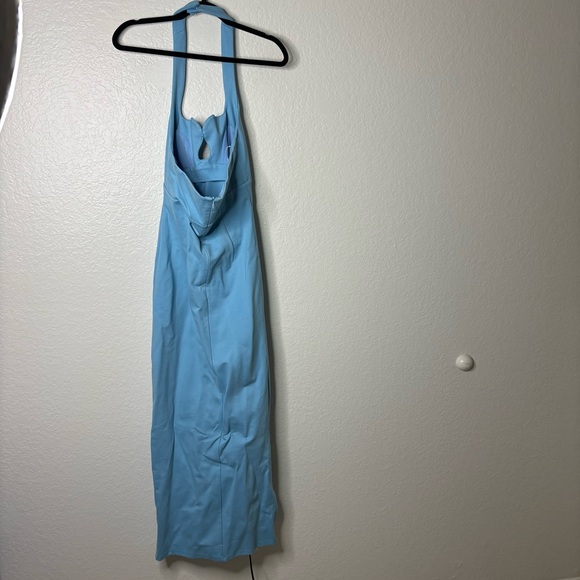 Elliatt Tuning Halter Neck Column Blue Cutout Gown Maxi Dress Size Medium - Picture 5 of 6